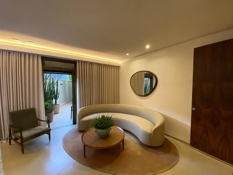 ChIJ-aKJMlCZpgARB1BFU52DmEI_1.webp