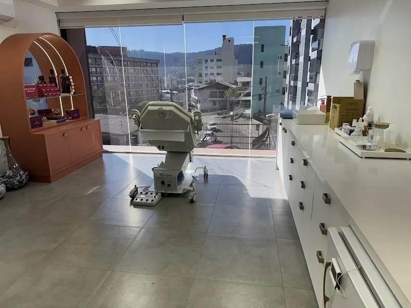 ChIJI_naA5a535QRuHdWaNL-u4k_1.webp