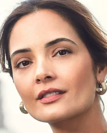 Como ter uma aparência mais jovem através do contorno facial?