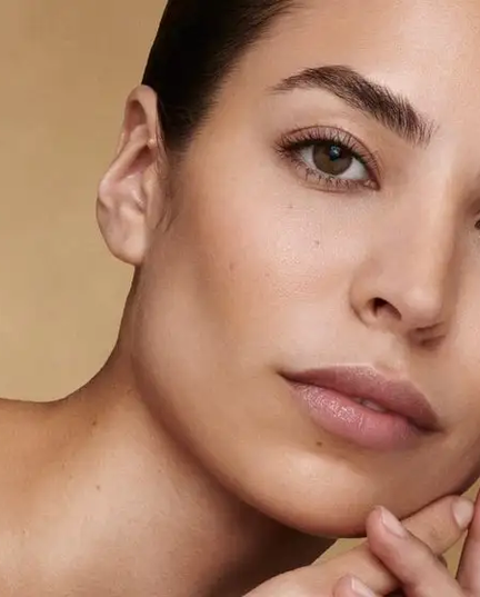 Produtos Galderma para uma super hidratação da pele.